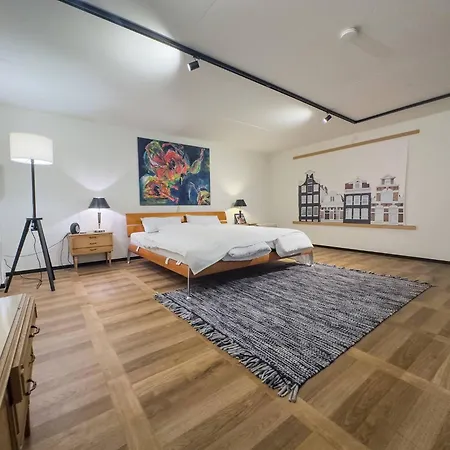 Design-penthouse Im Muenchner Sueden Auf Zwei Ebenen * Putzbrunn