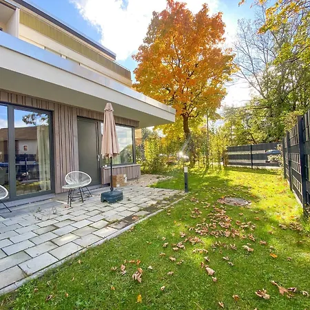 Design-penthouse Im Muenchner Sueden Auf Zwei Ebenen *