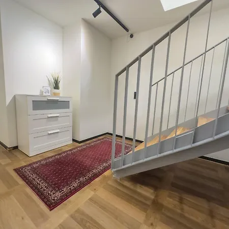 Design-penthouse Im Muenchner Sueden Auf Zwei Ebenen *
