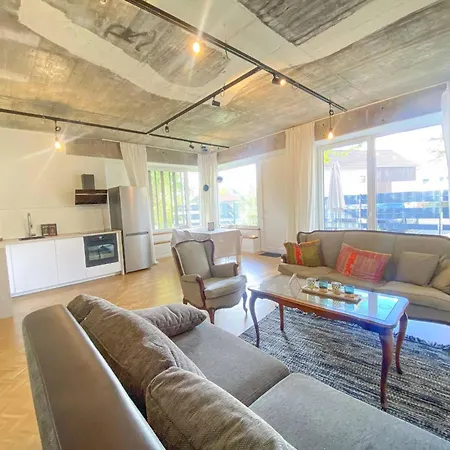 Design-penthouse Im Muenchner Sueden Auf Zwei Ebenen Putzbrunn