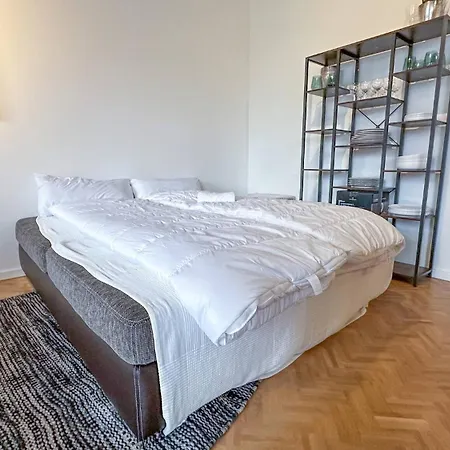 Lejlighed Design-penthouse Im Muenchner Sueden Auf Zwei Ebenen Putzbrunn